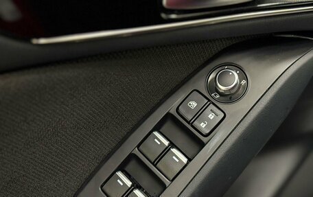 Mazda CX-4, 2023 год, 2 799 000 рублей, 17 фотография