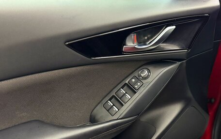 Mazda CX-4, 2023 год, 2 799 000 рублей, 18 фотография