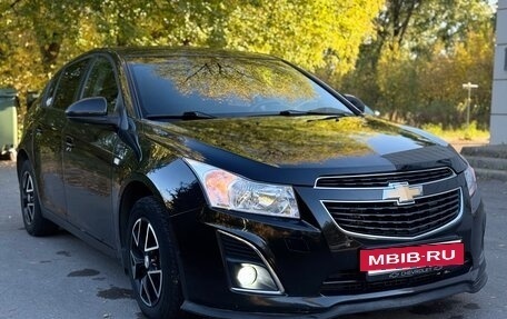 Chevrolet Cruze II, 2013 год, 800 000 рублей, 2 фотография