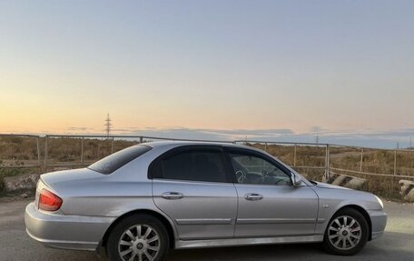 Hyundai Sonata IV рестайлинг, 2005 год, 385 000 рублей, 3 фотография