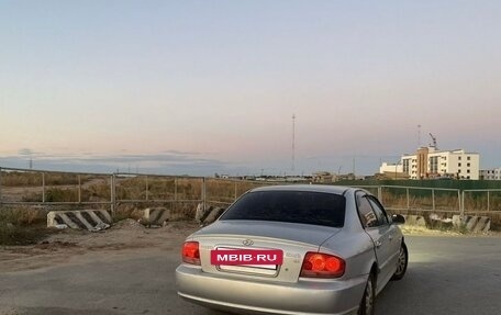 Hyundai Sonata IV рестайлинг, 2005 год, 385 000 рублей, 4 фотография