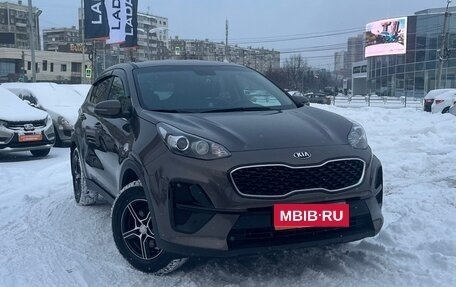KIA Sportage IV рестайлинг, 2019 год, 1 850 000 рублей, 2 фотография