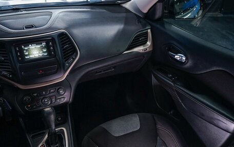 Jeep Cherokee, 2014 год, 1 190 000 рублей, 36 фотография