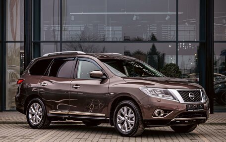Nissan Pathfinder, 2014 год, 1 795 000 рублей, 3 фотография