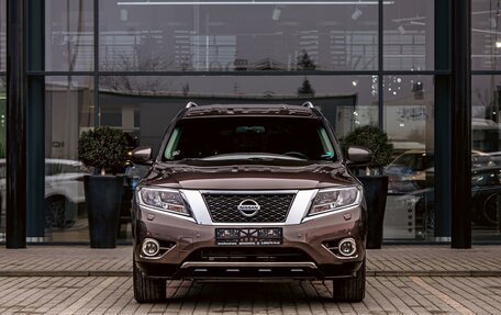 Nissan Pathfinder, 2014 год, 1 795 000 рублей, 2 фотография