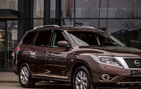 Nissan Pathfinder, 2014 год, 1 795 000 рублей, 7 фотография