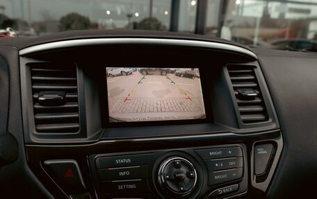 Nissan Pathfinder, 2014 год, 1 795 000 рублей, 14 фотография