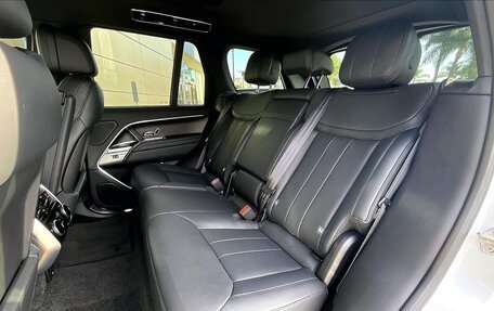 Land Rover Range Rover IV рестайлинг, 2025 год, 21 490 000 рублей, 13 фотография