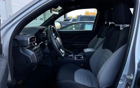 Toyota 4Runner, 2024 год, 9 120 000 рублей, 6 фотография