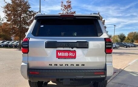 Toyota 4Runner, 2024 год, 9 120 000 рублей, 5 фотография