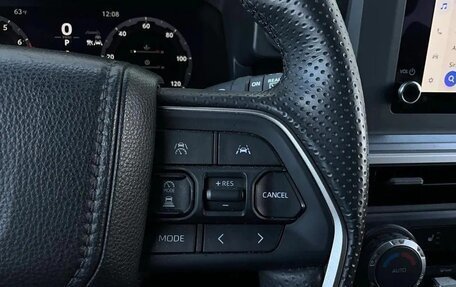 Toyota 4Runner, 2024 год, 9 120 000 рублей, 11 фотография