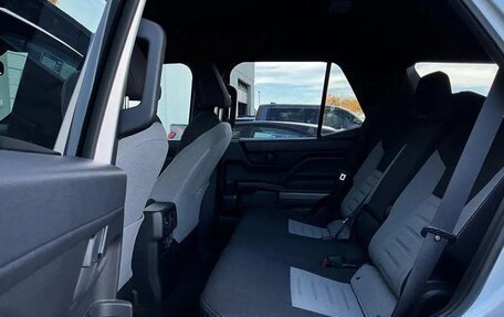 Toyota 4Runner, 2024 год, 9 120 000 рублей, 26 фотография