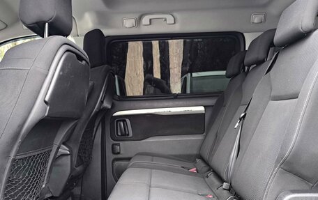 Peugeot Traveller I, 2021 год, 2 599 000 рублей, 11 фотография