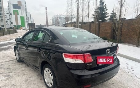 Toyota Avensis III рестайлинг, 2011 год, 980 000 рублей, 7 фотография