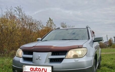 Mitsubishi Outlander III рестайлинг 3, 2006 год, 765 000 рублей, 3 фотография