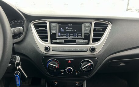 Hyundai Solaris II рестайлинг, 2022 год, 1 769 000 рублей, 19 фотография