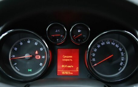 Opel Astra J, 2014 год, 590 000 рублей, 17 фотография