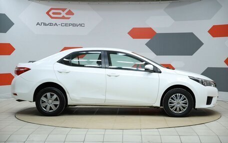 Toyota Corolla, 2013 год, 930 000 рублей, 4 фотография
