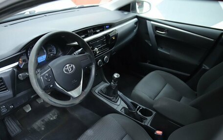 Toyota Corolla, 2013 год, 930 000 рублей, 10 фотография