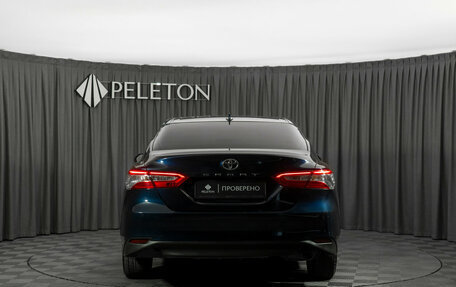 Toyota Camry, 2020 год, 2 810 000 рублей, 6 фотография