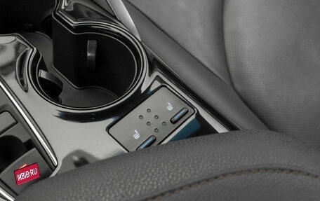 Toyota Camry, 2020 год, 2 810 000 рублей, 20 фотография