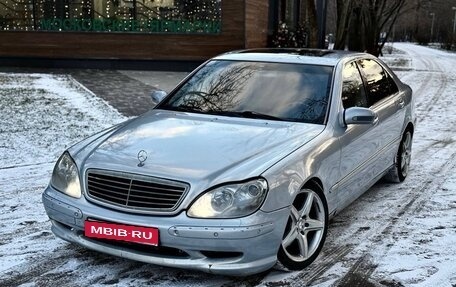 Mercedes-Benz S-Класс, 2000 год, 630 000 рублей, 1 фотография
