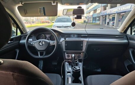 Volkswagen Passat B8 рестайлинг, 2019 год, 2 300 000 рублей, 19 фотография