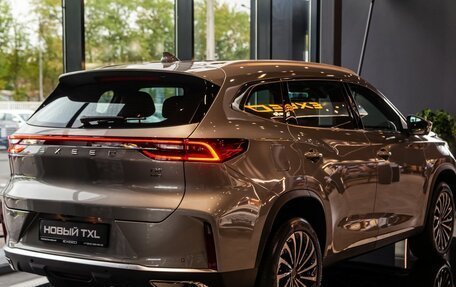 CheryExeed TXL, 2024 год, 3 800 000 рублей, 3 фотография