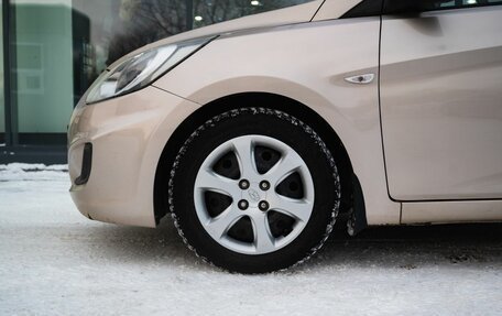 Hyundai Solaris II рестайлинг, 2013 год, 700 000 рублей, 9 фотография