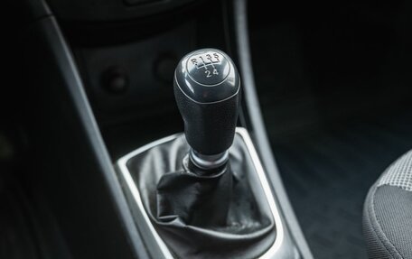 Hyundai Solaris II рестайлинг, 2013 год, 700 000 рублей, 19 фотография