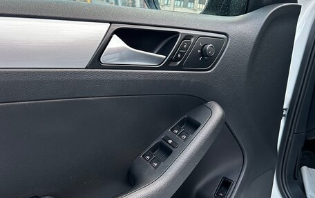 Volkswagen Jetta VI, 2018 год, 1 470 000 рублей, 23 фотография