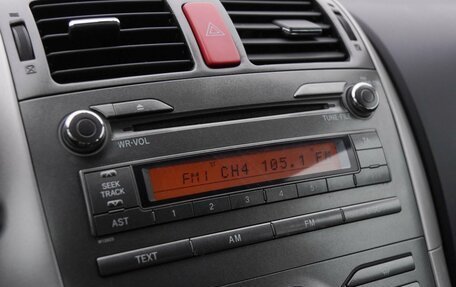 Toyota Auris II, 2008 год, 660 000 рублей, 13 фотография