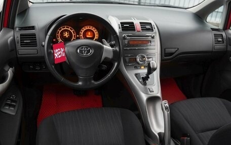 Toyota Auris II, 2008 год, 660 000 рублей, 6 фотография