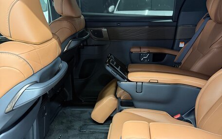 Toyota Alphard, 2024 год, 12 199 990 рублей, 16 фотография