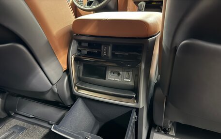 Toyota Alphard, 2024 год, 12 199 990 рублей, 31 фотография