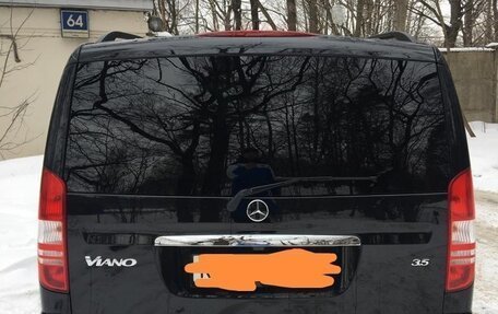 Mercedes-Benz Viano, 2011 год, 2 450 000 рублей, 2 фотография