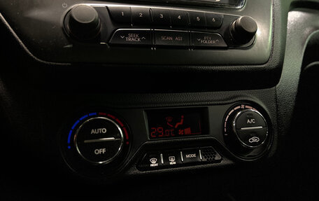 KIA Rio III рестайлинг, 2012 год, 880 000 рублей, 12 фотография