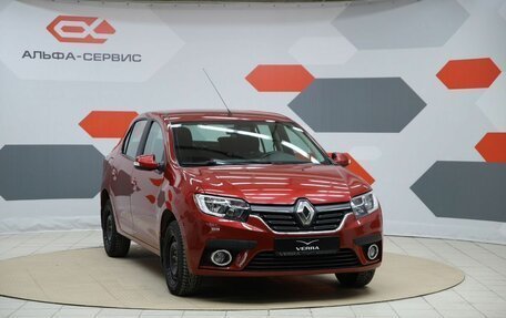 Renault Logan II, 2018 год, 840 000 рублей, 3 фотография