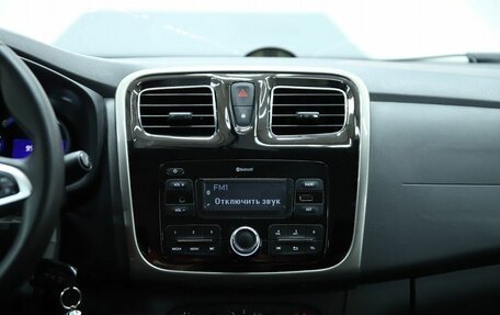 Renault Logan II, 2018 год, 840 000 рублей, 13 фотография