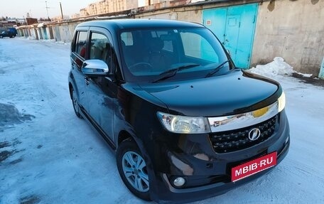 Toyota bB II рестайлинг, 2014 год, 900 000 рублей, 1 фотография