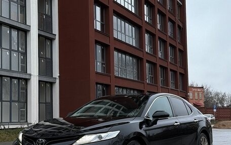 Toyota Camry, 2019 год, 2 500 000 рублей, 1 фотография