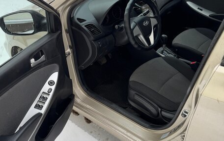 Hyundai Solaris II рестайлинг, 2012 год, 670 000 рублей, 7 фотография