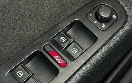 Skoda Superb III рестайлинг, 2012 год, 1 179 000 рублей, 14 фотография