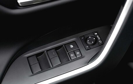 Toyota RAV4, 2025 год, 4 550 000 рублей, 12 фотография