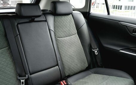 Toyota RAV4, 2025 год, 4 550 000 рублей, 23 фотография