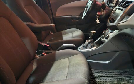 Chevrolet Aveo III, 2014 год, 635 000 рублей, 13 фотография