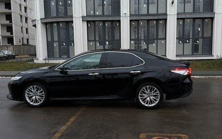 Toyota Camry, 2019 год, 2 500 000 рублей, 10 фотография