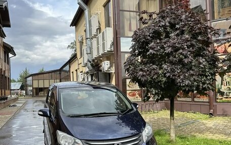 Honda Freed I, 2010 год, 950 000 рублей, 5 фотография