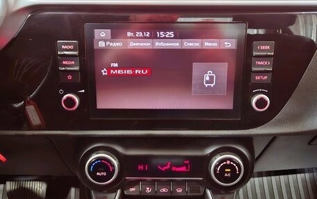 KIA Rio IV, 2021 год, 1 539 000 рублей, 11 фотография