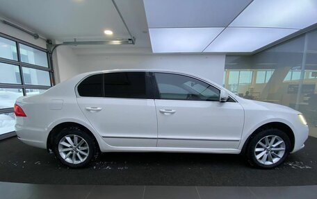 Skoda Superb III рестайлинг, 2013 год, 1 499 000 рублей, 5 фотография